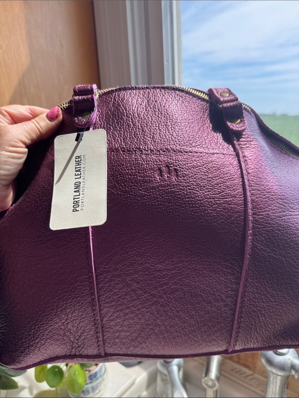 Portland Leather Goods Ultraviolet Large Logan - Picture 3 of 9